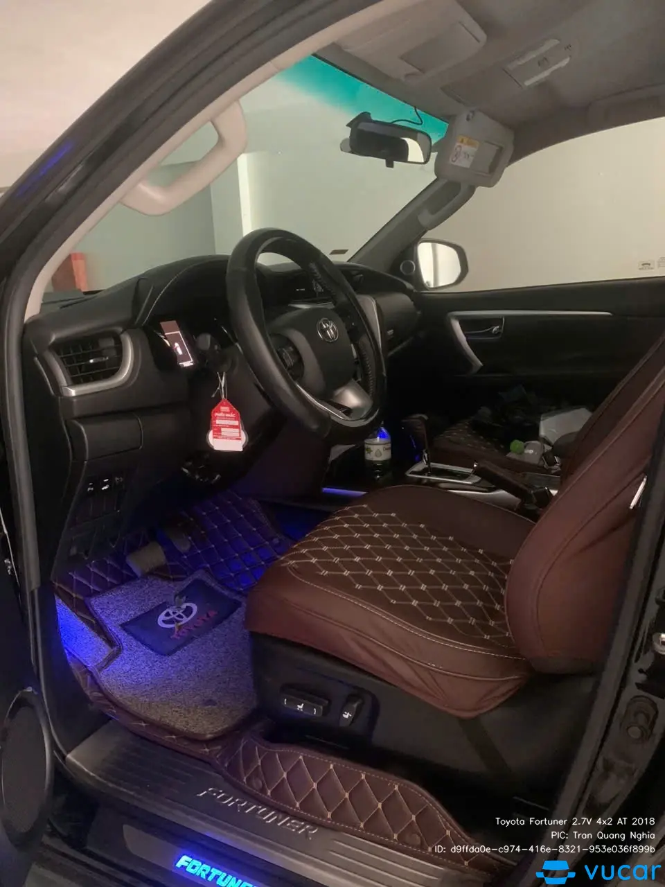 Toyota Fortuner 2.7V 4x2 AT 2018 - Nội thất 3