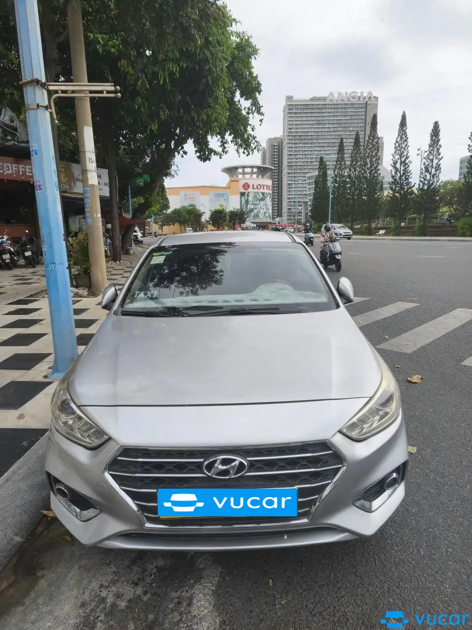 Ảnh xe Huyndai accent AT 2019