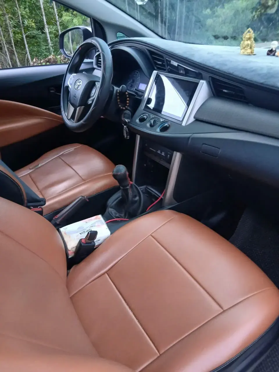 Toyota Innova 2.0E 2019 - Nội thất 2