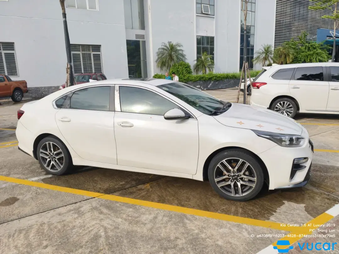 Ảnh xe Kia Cerato 1.6 AT Luxury 2019 - ảnh 5