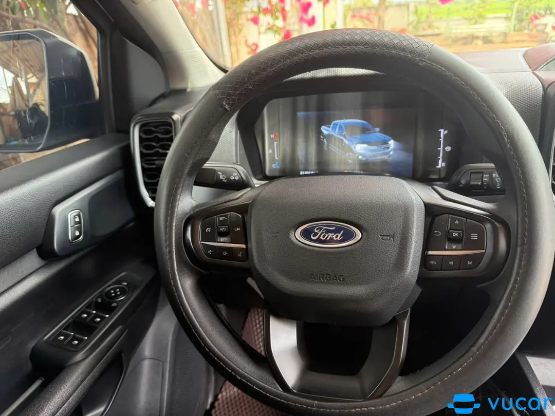 Ford Ranger XLS 2.2L 4x2 AT 2022 - Nội thất 2