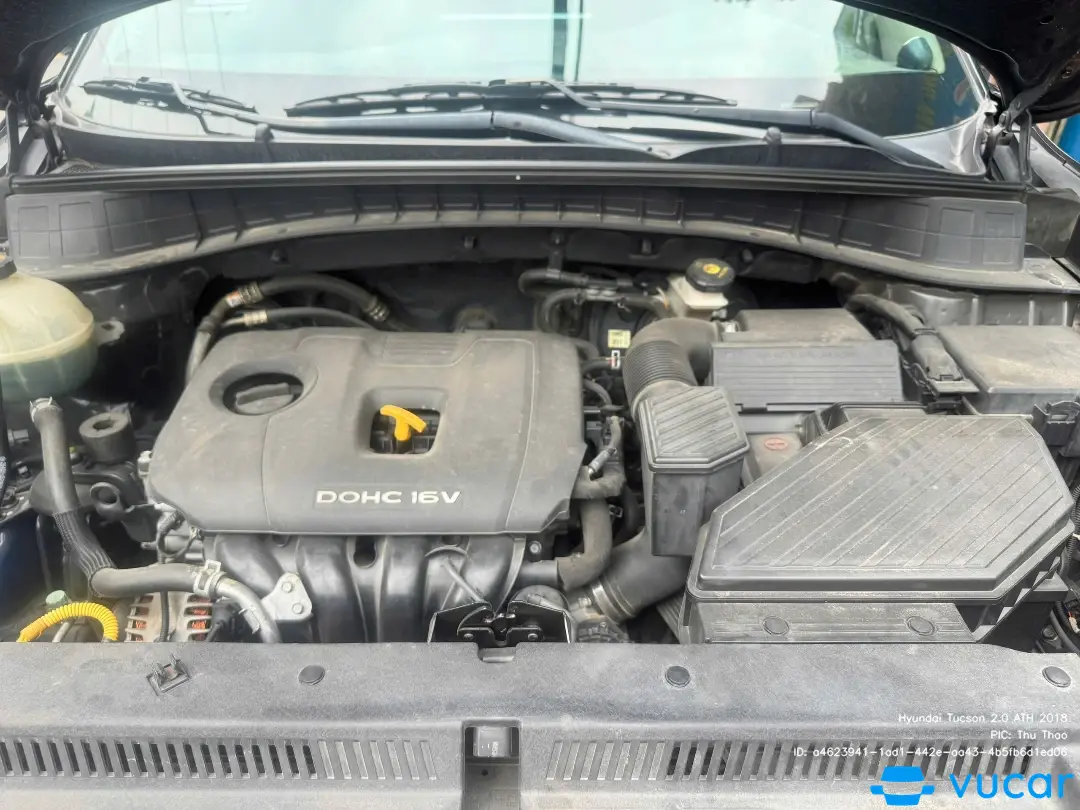 Hyundai Tucson 2.0 ATH 2018 - Khoang động cơ 2