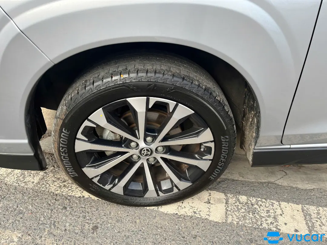 Toyota Veloz Cross Top 1.5 CVT 2022 - Ngoại thất 5