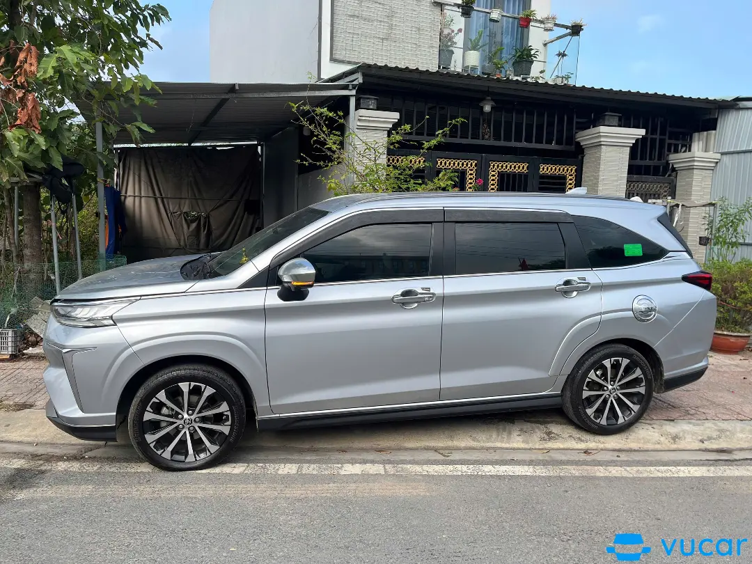 Toyota Veloz Cross Top 1.5 CVT 2022 - Ngoại thất 4