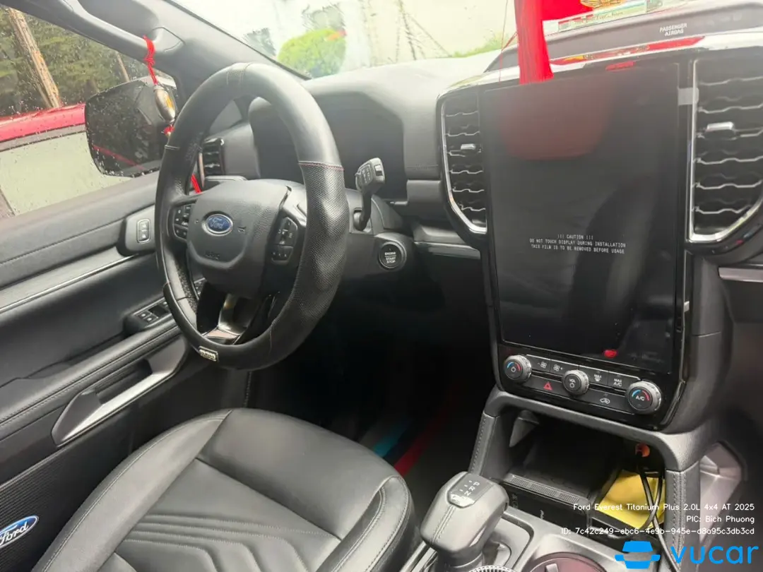 Ford Everest Titanium Plus 2.0L 4x4 AT 2025 - Nội thất 2