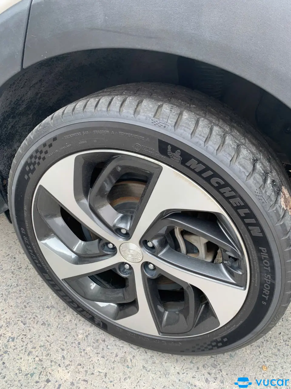 Hyundai Tucson 1.6 AT Turbo 2018 - Ngoại thất 8