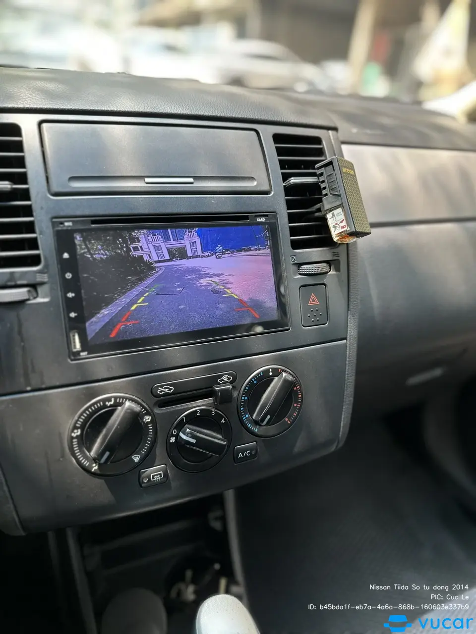 Nissan Tiida 1.6 AT 2008 - Nội thất 3
