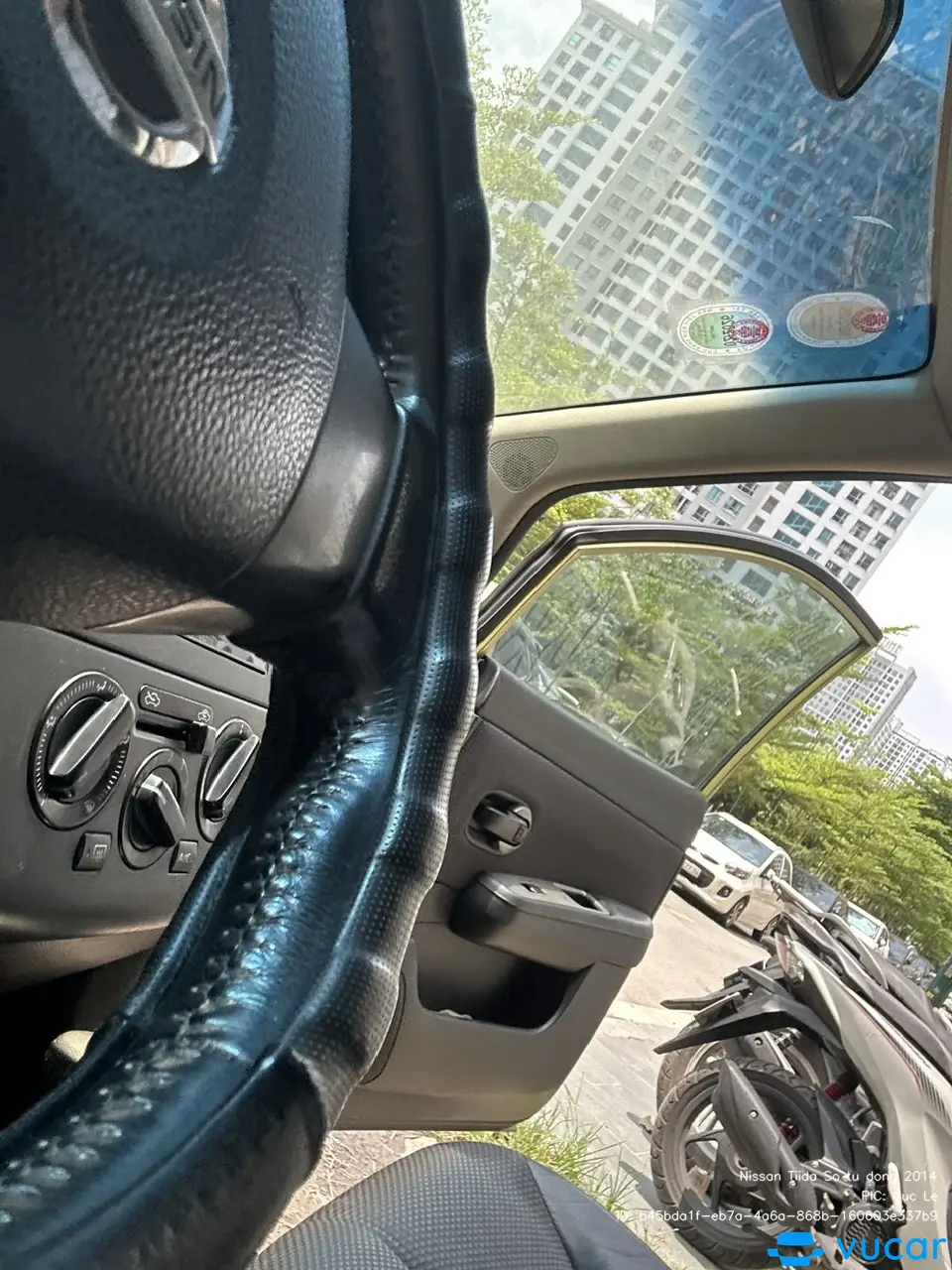 Nissan Tiida 1.6 AT 2008 - Nội thất 5
