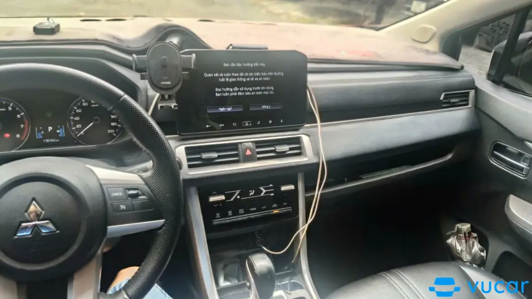 Mitsubishi Xpander Cross 1.5 AT 2022 - Nội thất 5