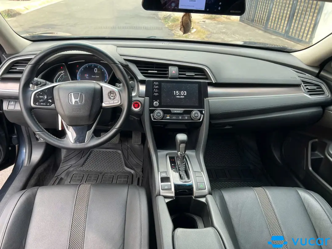 Honda Civic G 1.8 AT 2021 - Nội thất 4