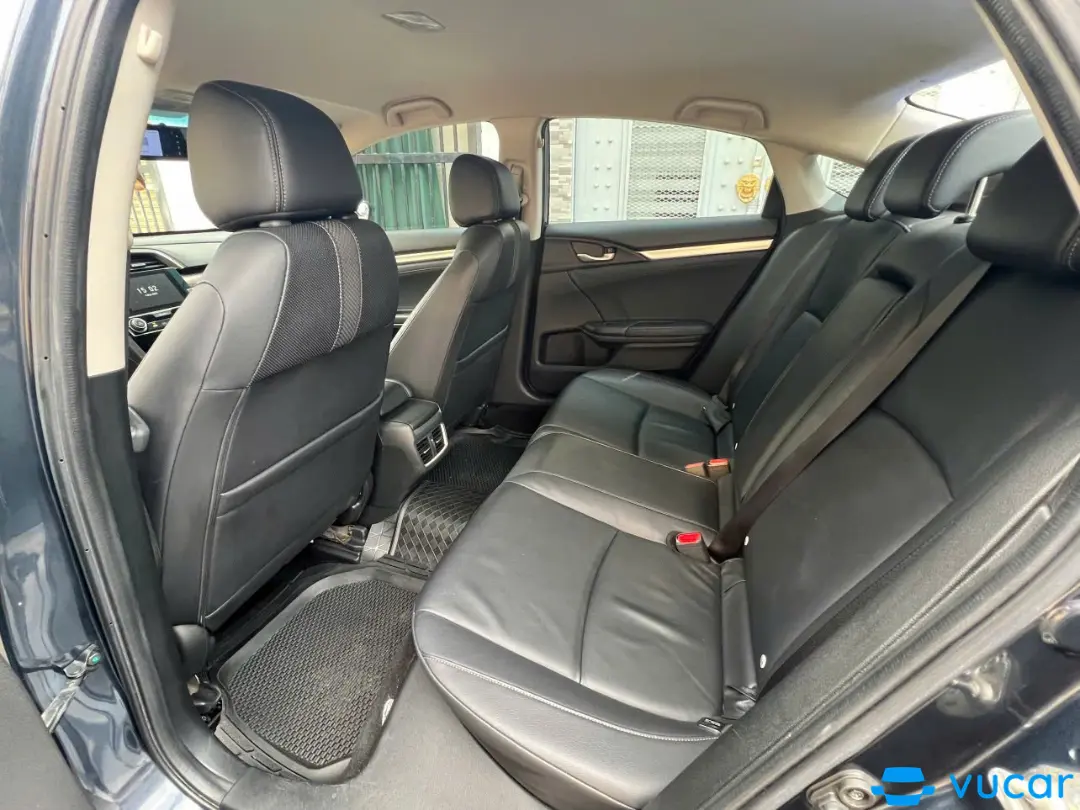 Honda Civic G 1.8 AT 2021 - Nội thất 3