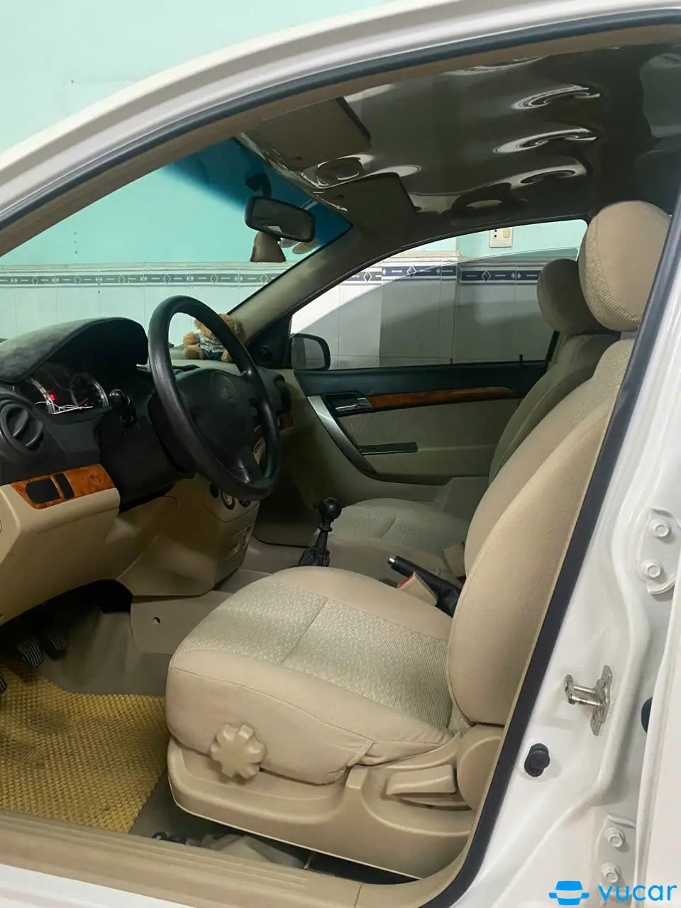 Chevrolet Aveo  2011 - Nội thất 3