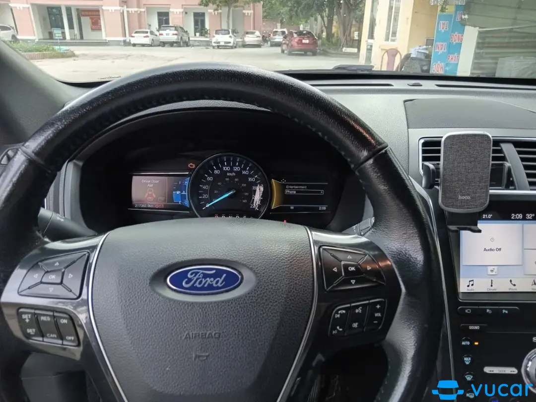 Ford Ranger XLS 2.2L 4x2 AT 2016 - Nội thất 2