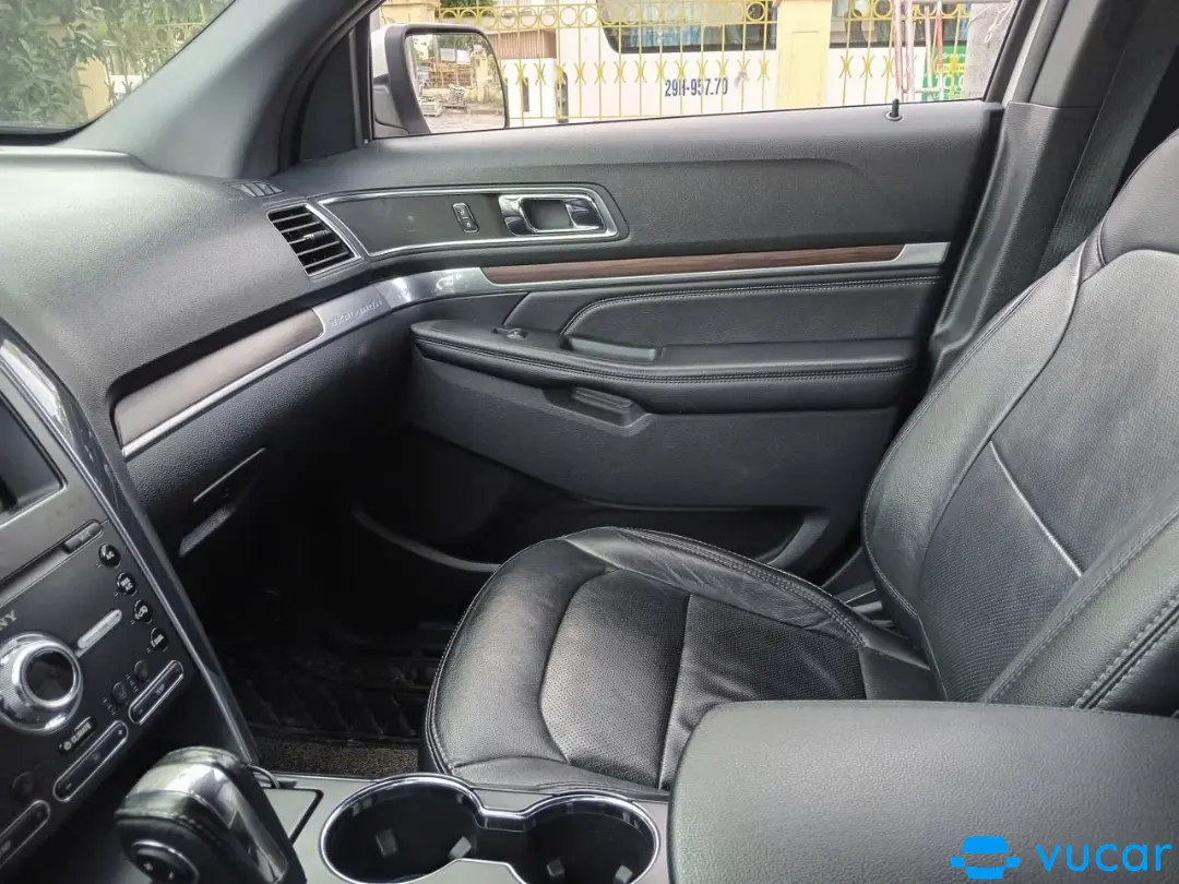 Ford Ranger XLS 2.2L 4x2 AT 2016 - Nội thất 1