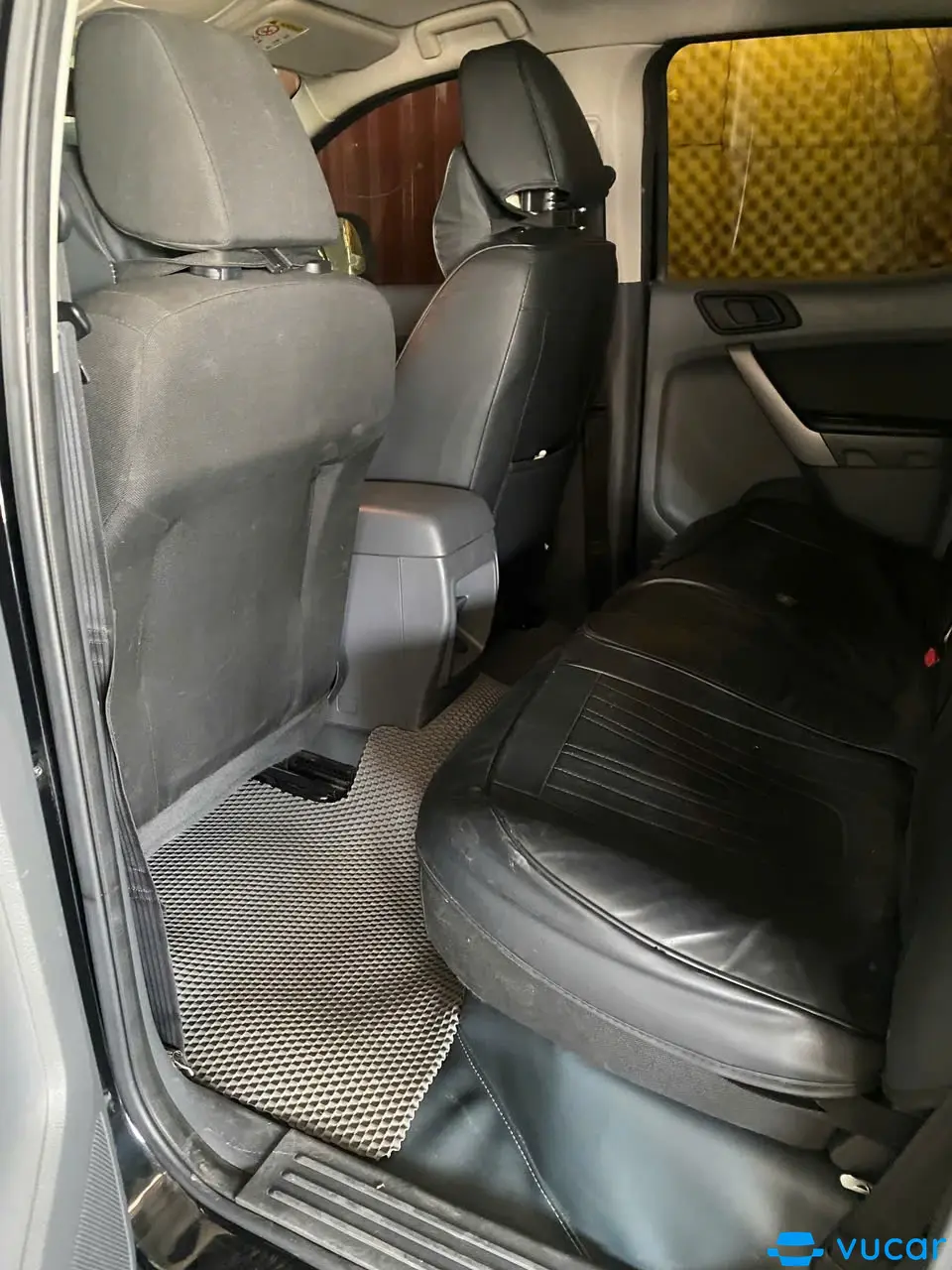 Ford Ranger XLS 2.2L 4x2 AT 2016 - Nội thất 11