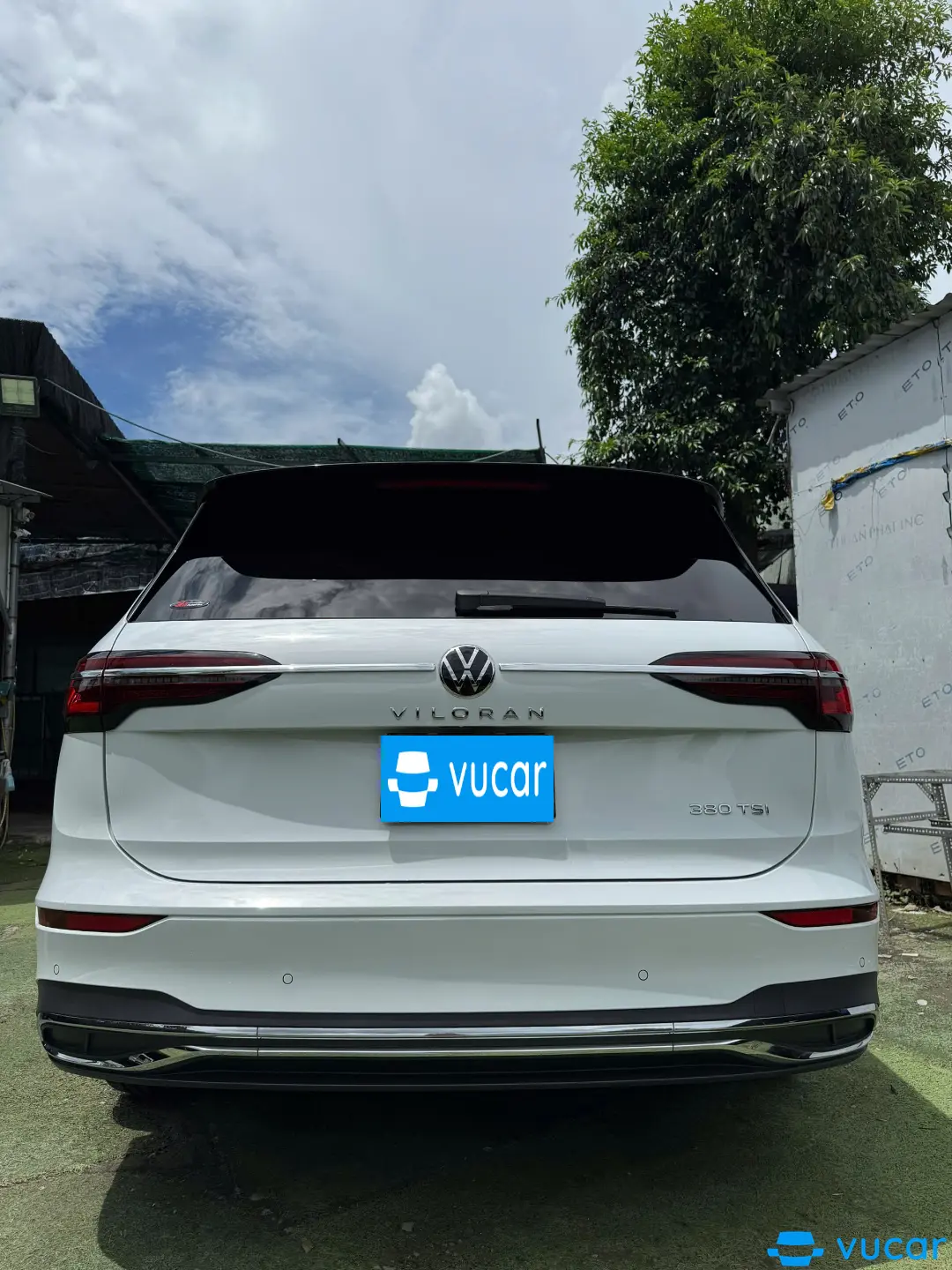 Volkswagen Viloran Luxury 2024 - Ngoại thất 3