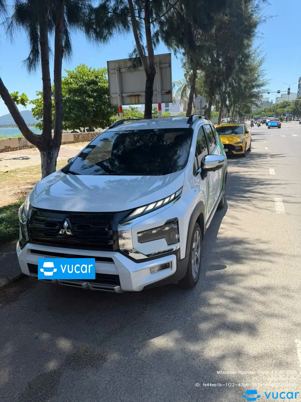 Mitsubishi Xpander Cross 1.5 AT 2025