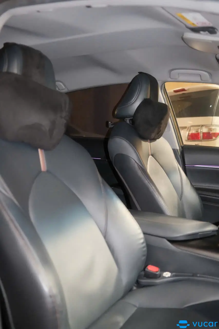 Toyota Camry 2.0 G 2022 - Nội thất 1