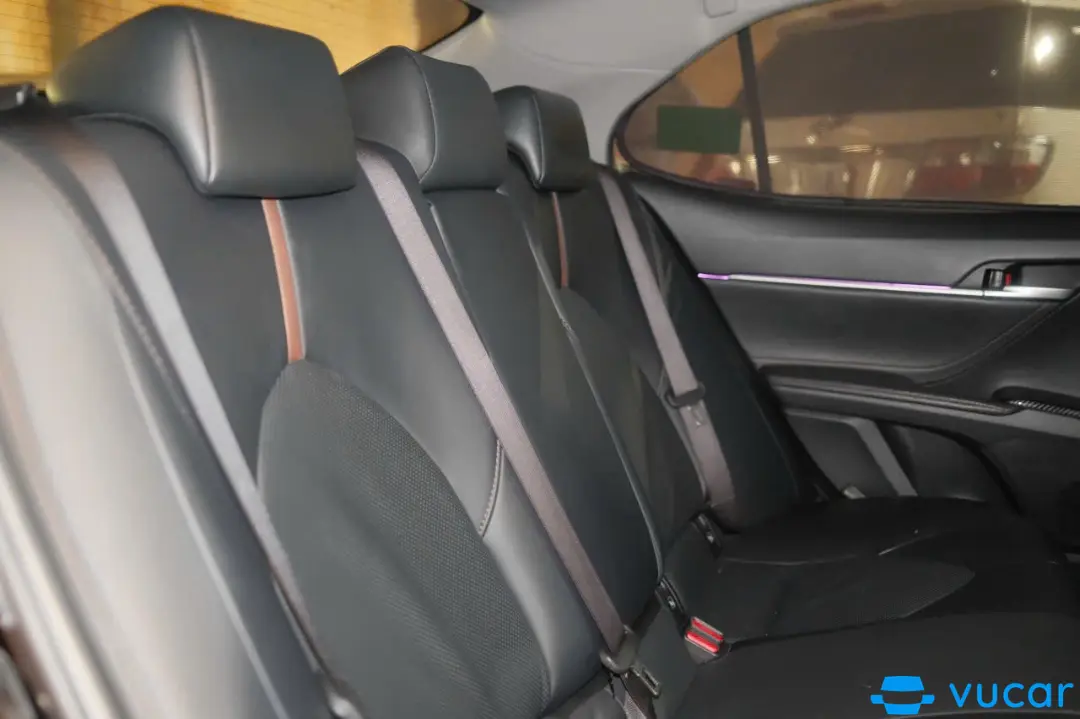 Toyota Camry 2.0 G 2022 - Nội thất 5
