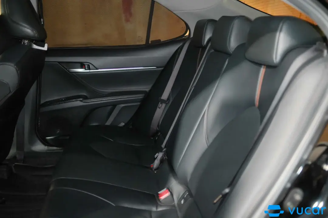 Toyota Camry 2.0 G 2022 - Nội thất 12