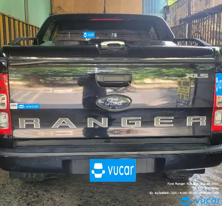 Ảnh xe Ford Ranger XLS 2.2L 4x2 AT 2021 - ảnh 2
