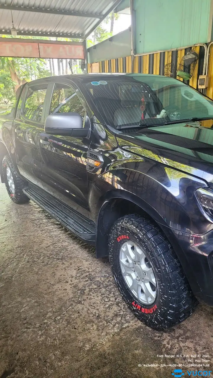 Ảnh xe Ford Ranger XLS 2.2L 4x2 AT 2021 - ảnh 4