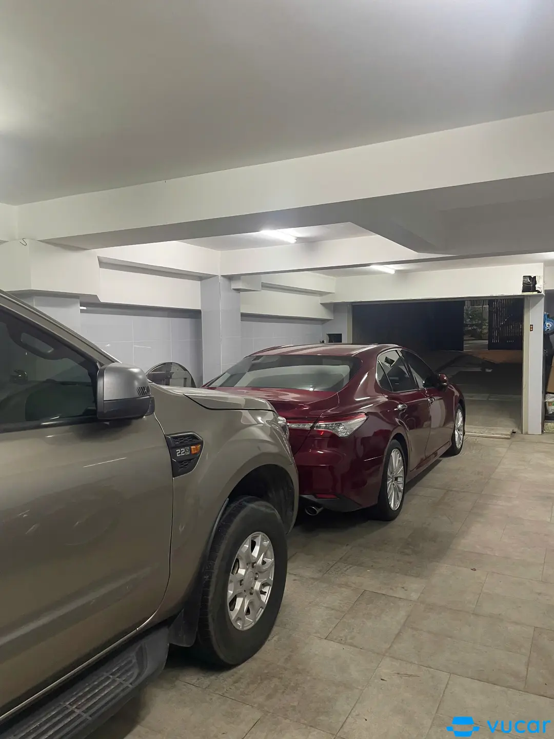 Camry 2.5q 2020 - Ngoại thất 3