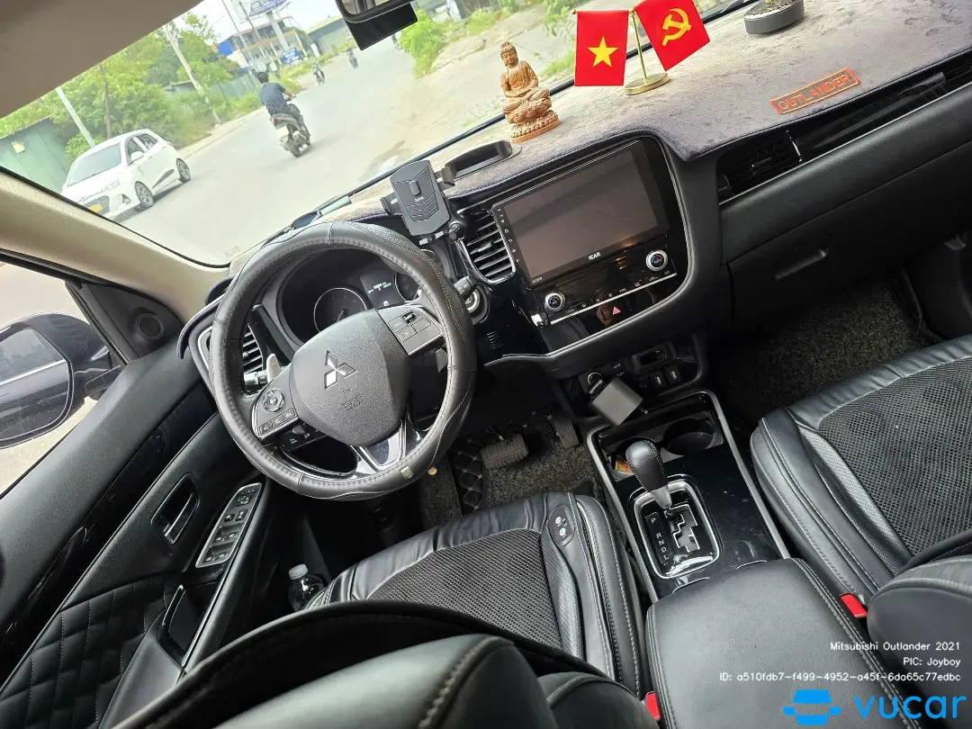 Mitsubishi Outlander 2021 - Nội thất 3