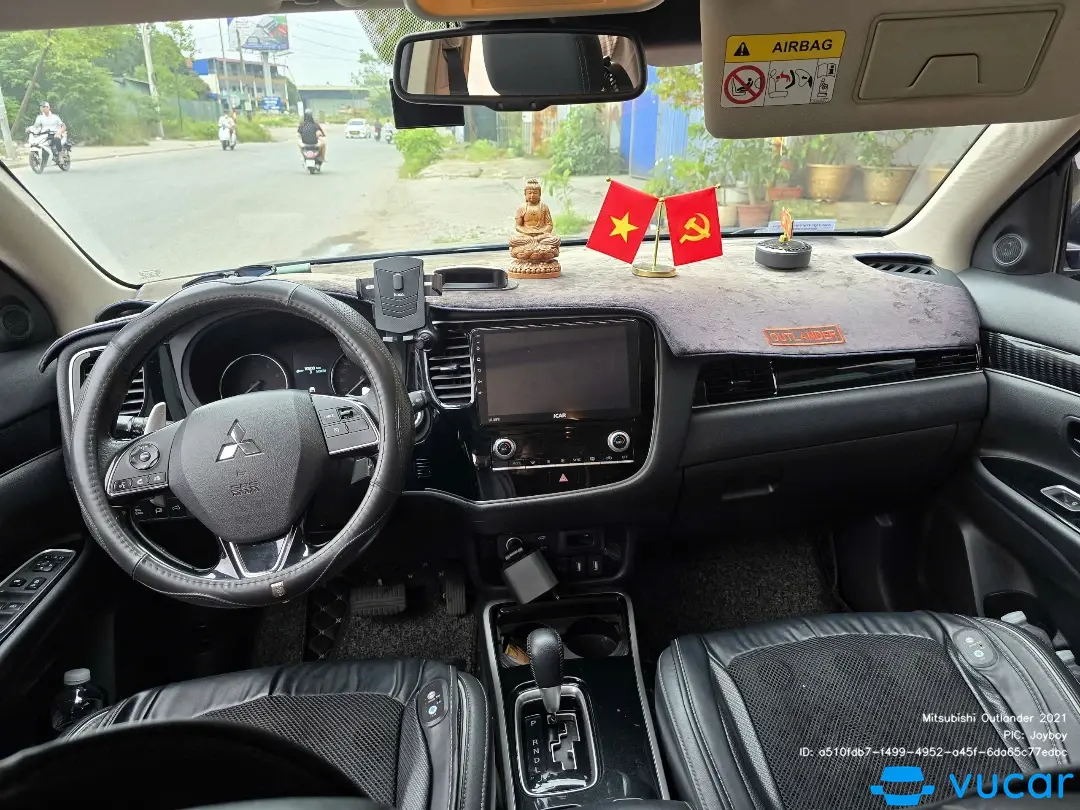 Mitsubishi Outlander 2021 - Nội thất 6