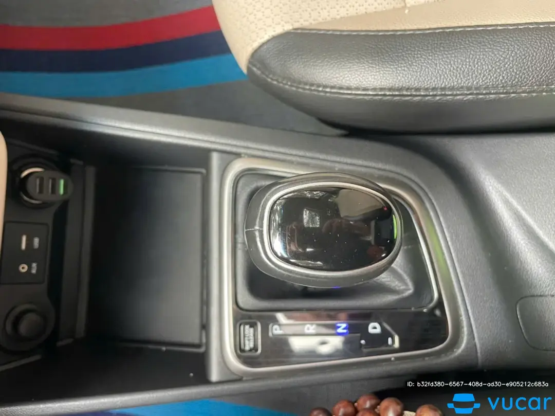 Hyundai Accent Đặc biệt 2019 - Nội thất 10