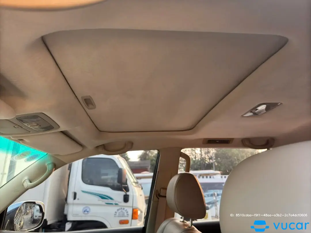 Toyota Land cruiser prado VX 2004 - Nội thất 9