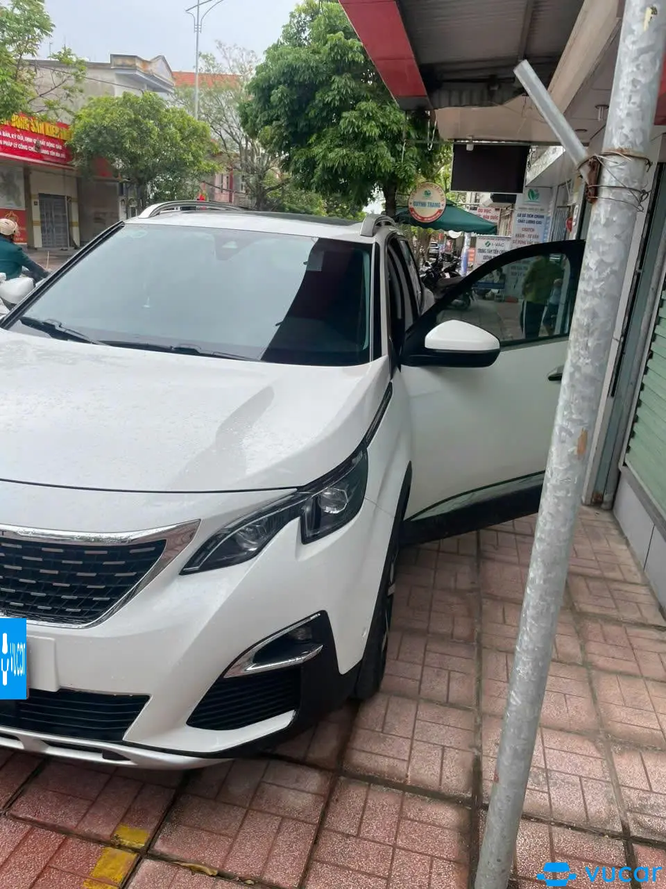 Peugeot 3008 1.6 AT 2018 - Ngoại thất 1