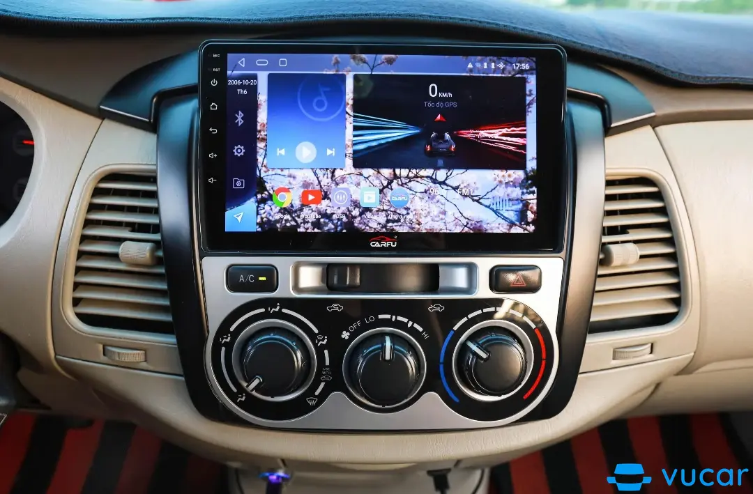 Toyota Innova 2.0E 2015 - Nội thất 7