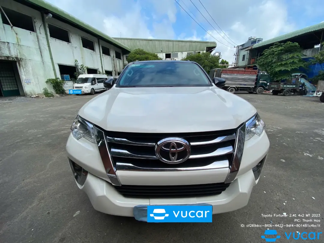 Ảnh xe Toyota Fortuner 2.7V 4x2 AT 2019 - ảnh 1