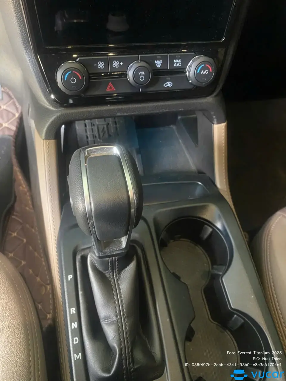 Ford Everest Titanium 2023 - Nội thất 2