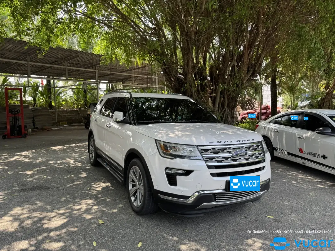 Ford Explorer  2017 - Ngoại thất 4