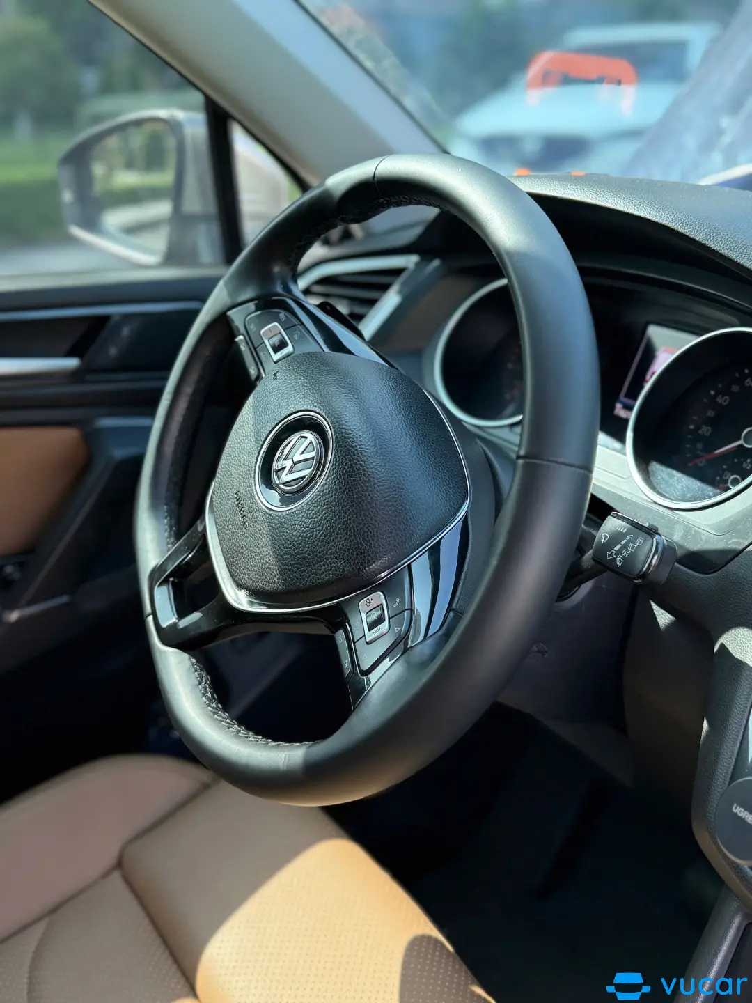Volkswagen Tiguan Allspace 2018 - Nội thất 1