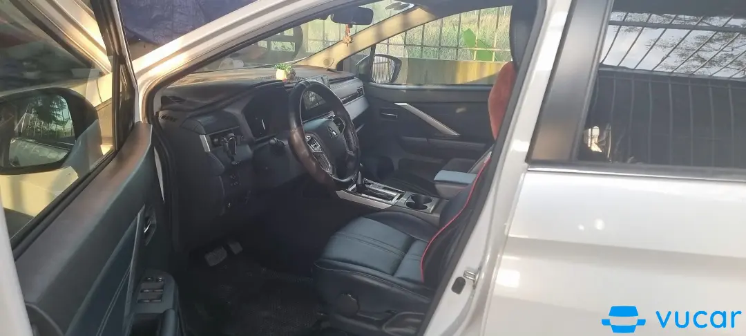 Mitsubishi Xpander Cross 1.5 AT 2023 - Nội thất 2