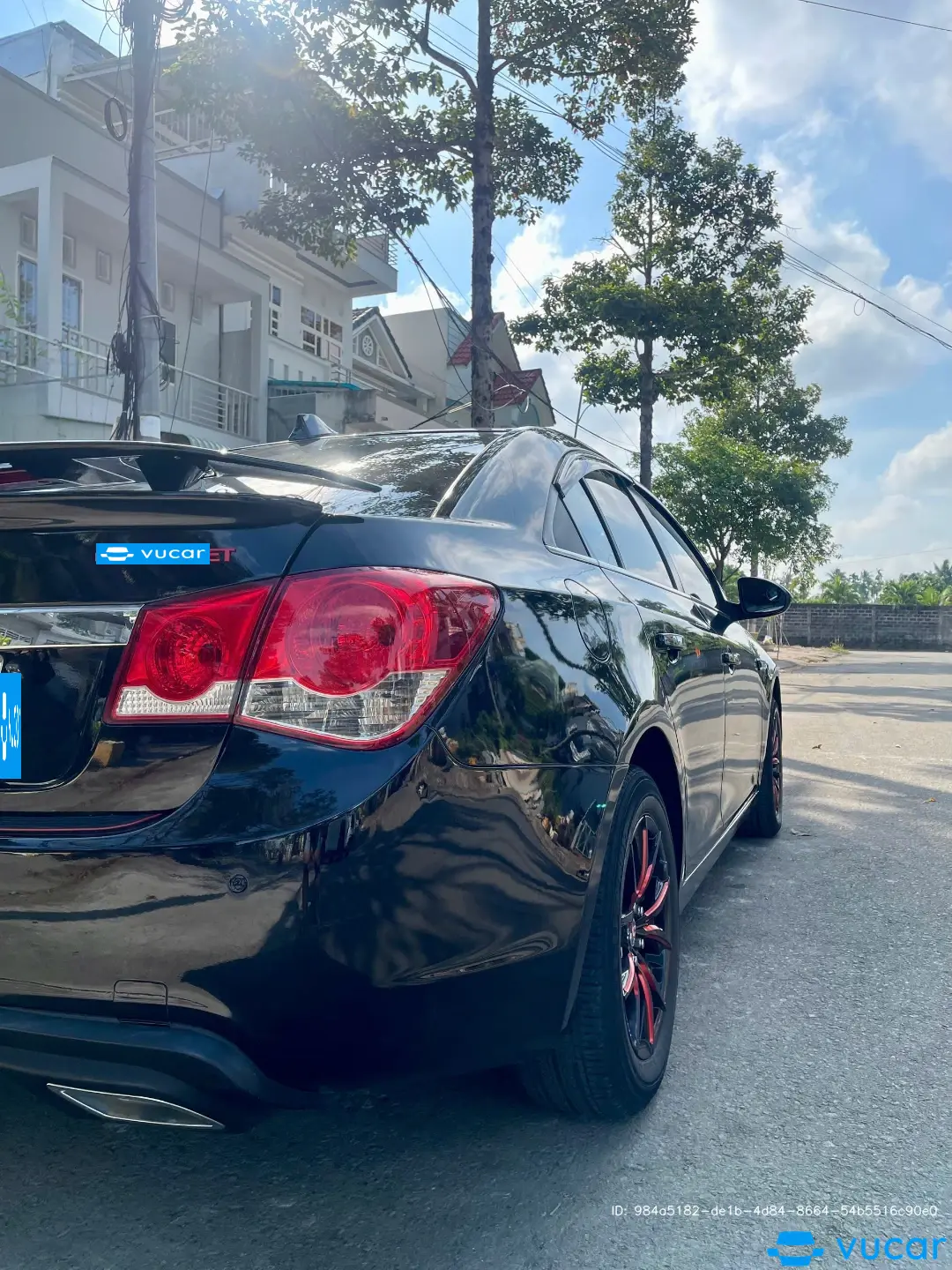 Chevrolet Cruze 1.8 LT 2011 - Ngoại thất 1