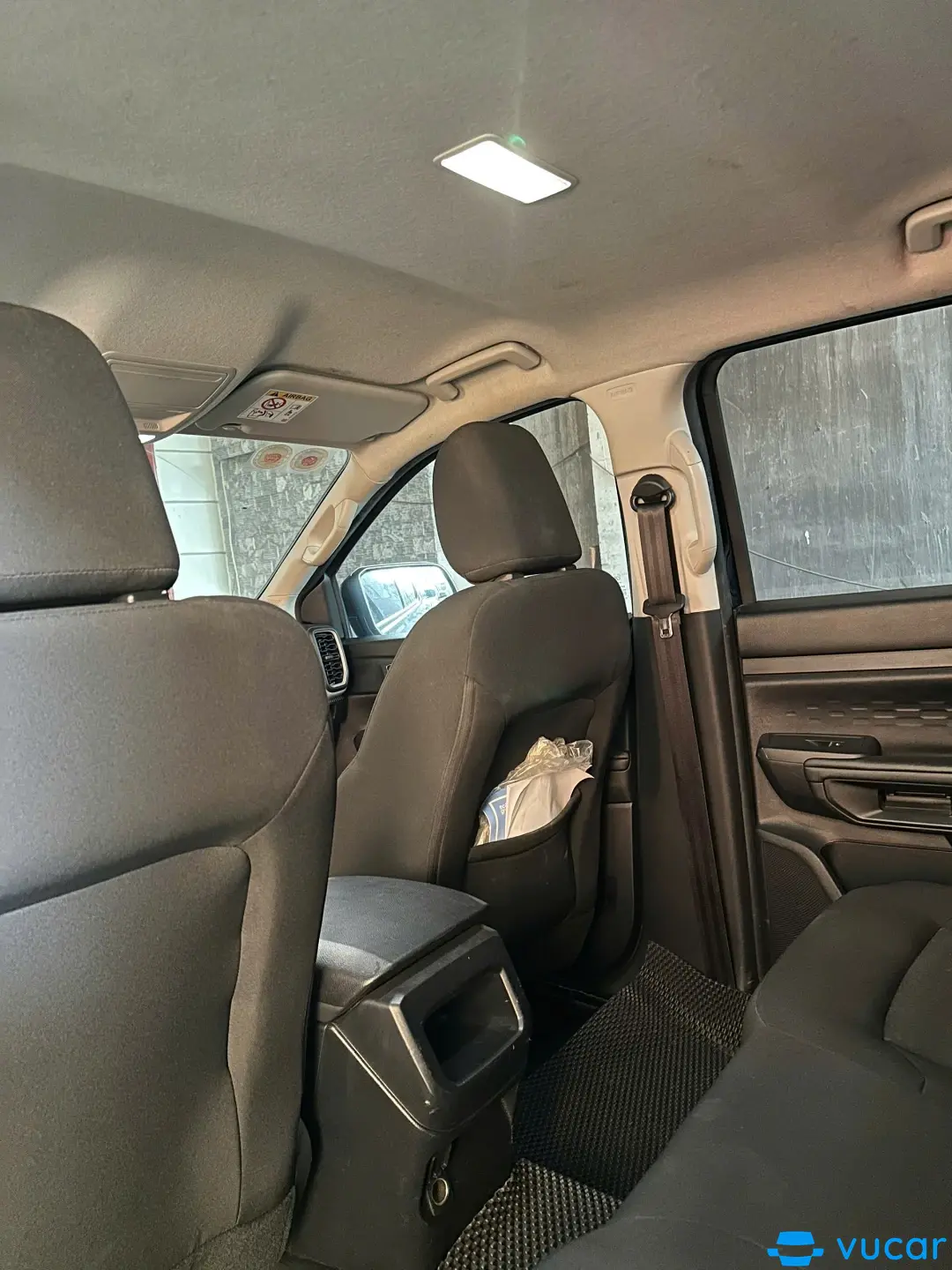Ford Ranger  2024 - Nội thất 6