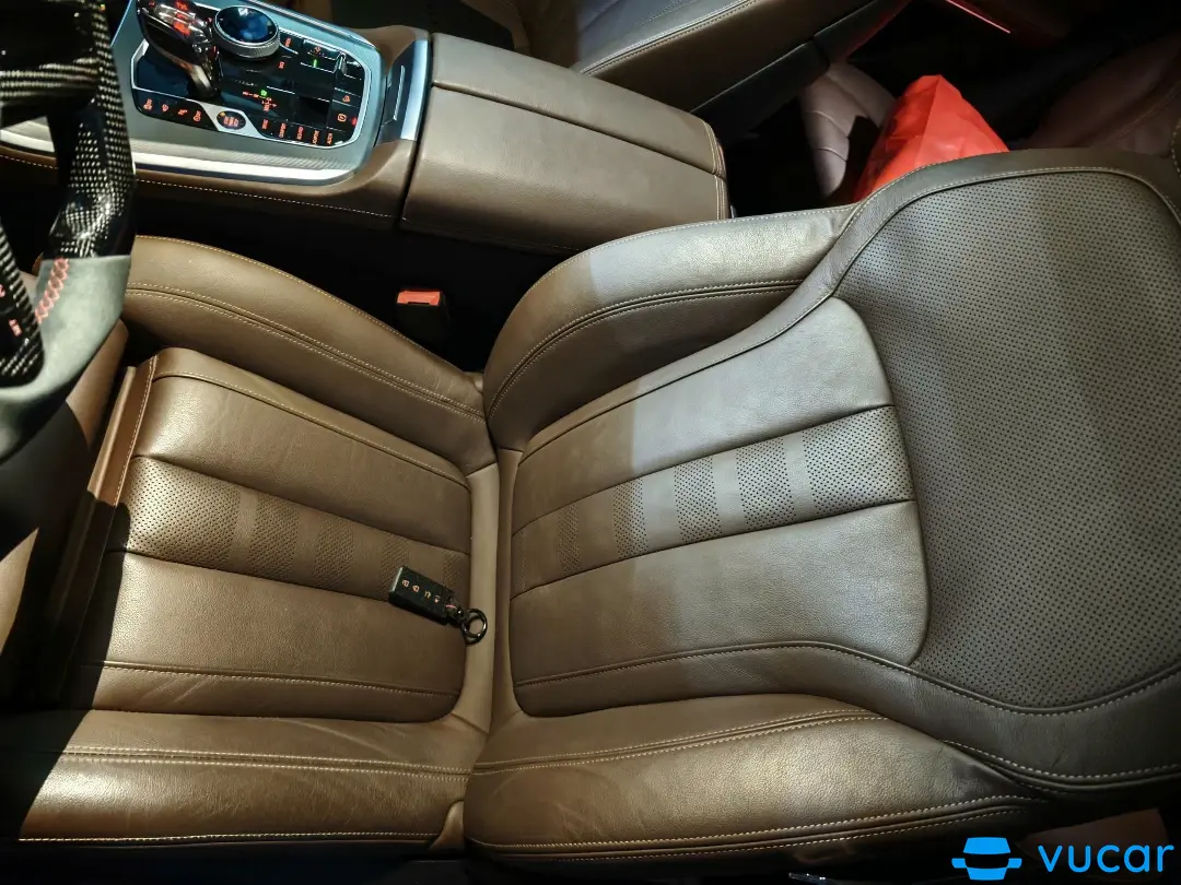 BMW X5 2022 xDrive40i xLine - Nội thất 5