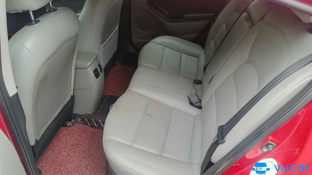 Kia K3 2016 - Nội thất 6