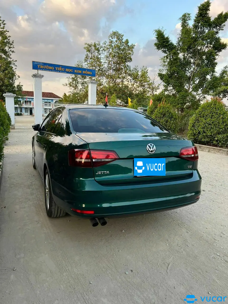 Volkswagen Jetta sedan 2016 - Ngoại thất 6