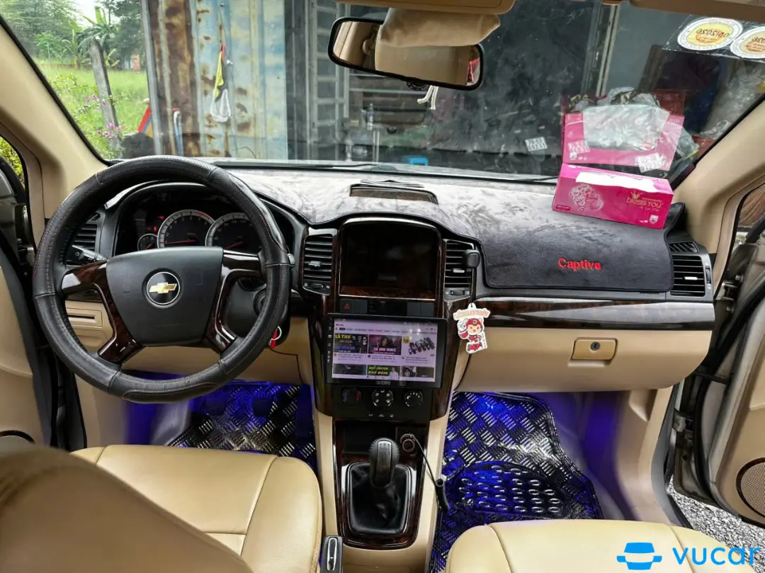 Chevrolet Captiva Phiên bản khác 2010 - Nội thất 4