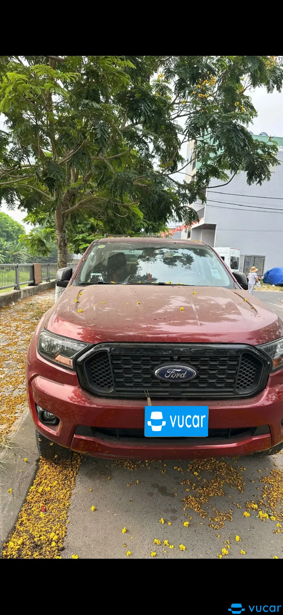 Ảnh xe Ford Ranger XLS 2.2L 4x2 AT 2020