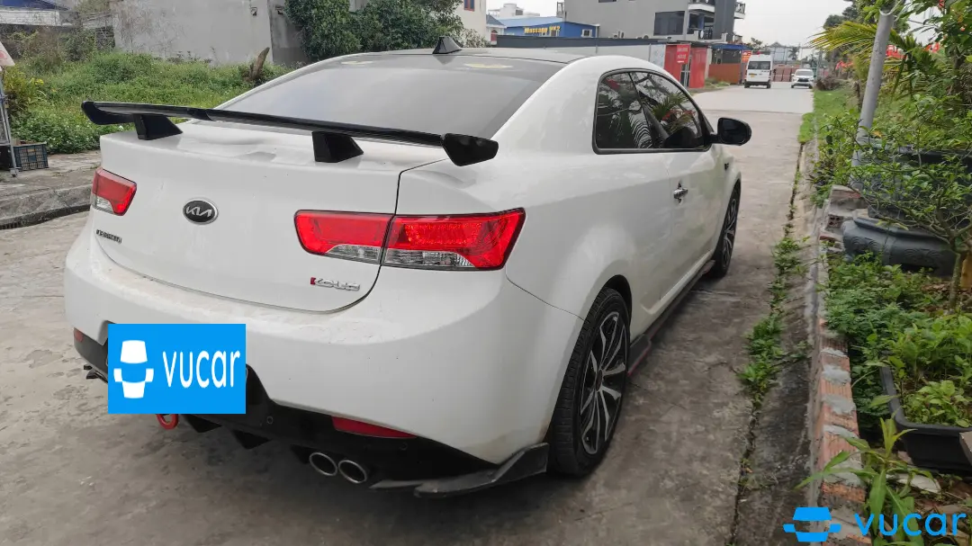 Kia Cerato Koup 2011  - Ngoại thất 4