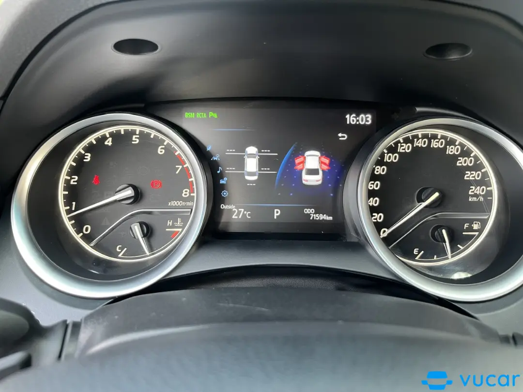 Toyota Camry 2.5Q 2019  - Nội thất 1
