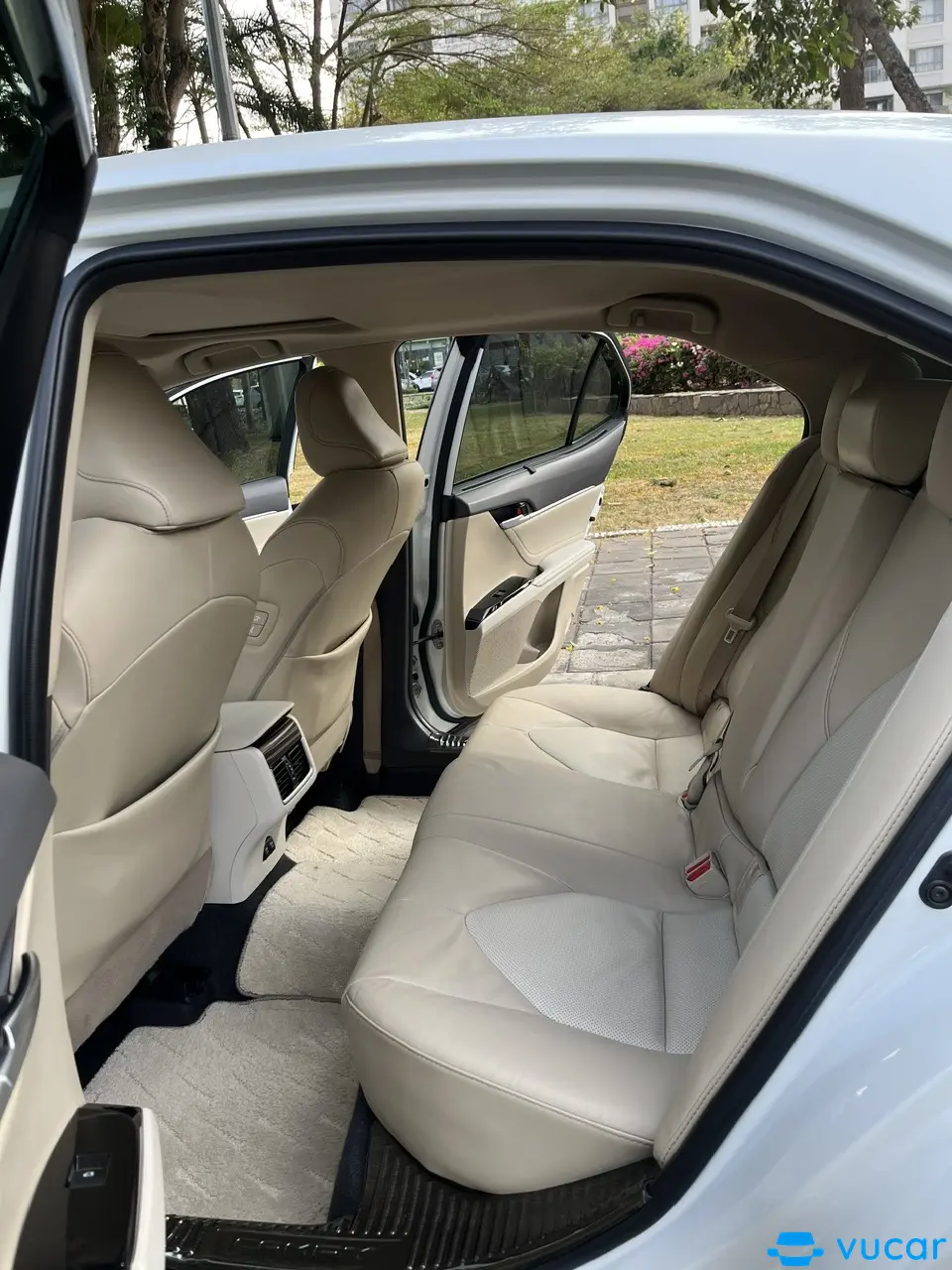 Toyota Camry 2.5Q 2019  - Nội thất 4