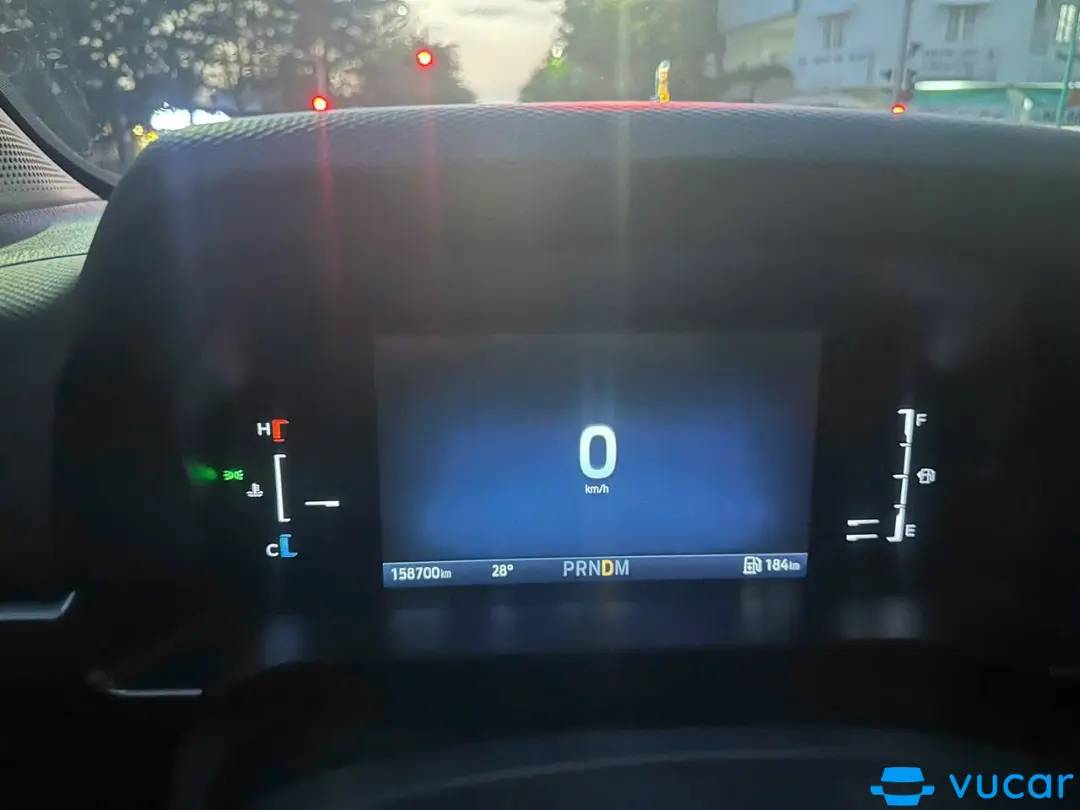 Ford Ranger XLS 2.0L 4x4 AT 2022 - Nội thất 1