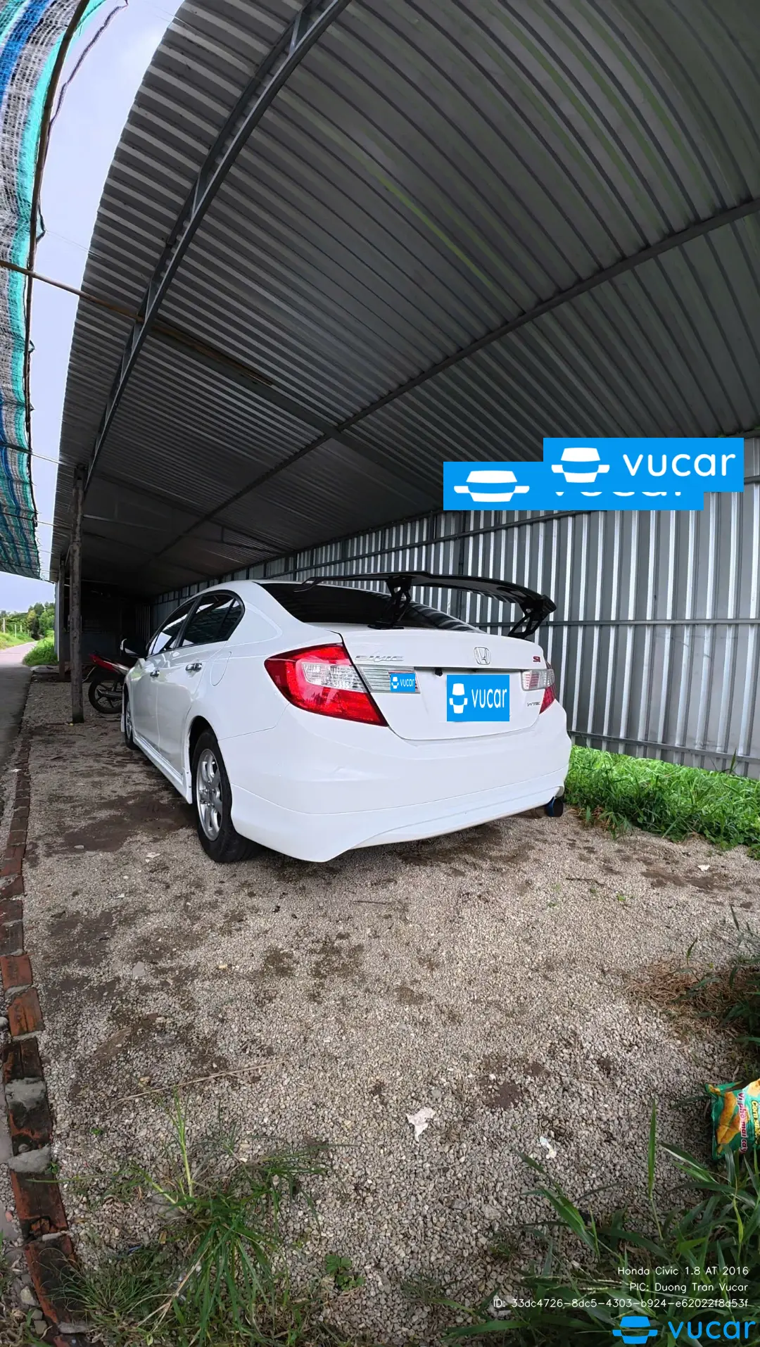 Honda Civic 1.8 AT 2016 - Ngoại thất 3